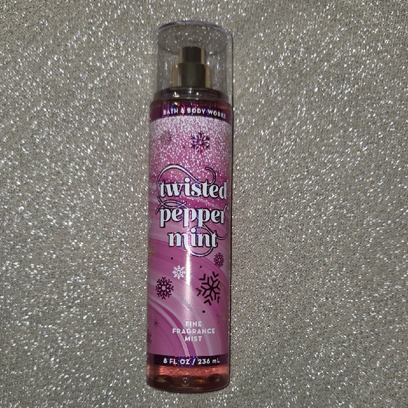 Bath & Body Works Twisted Peppermint Mist - Pink and Gold - Picture 3 of 5